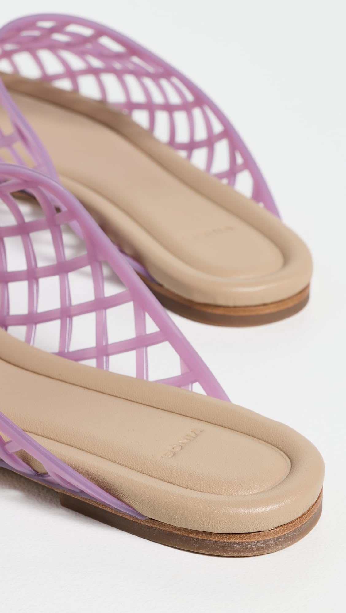 Vince Women's Barcelona Jelly Flats, Amethyst, 9 Medium US